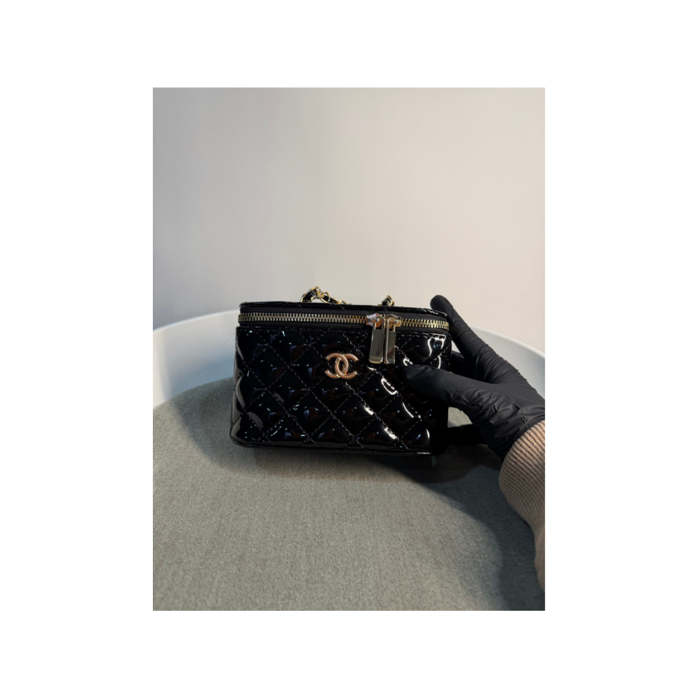Chanel Black Box