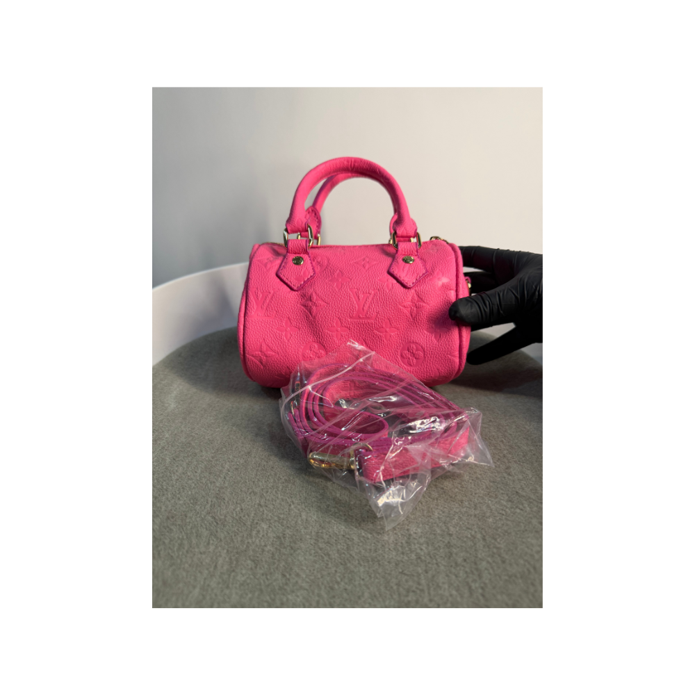 Lv Pink