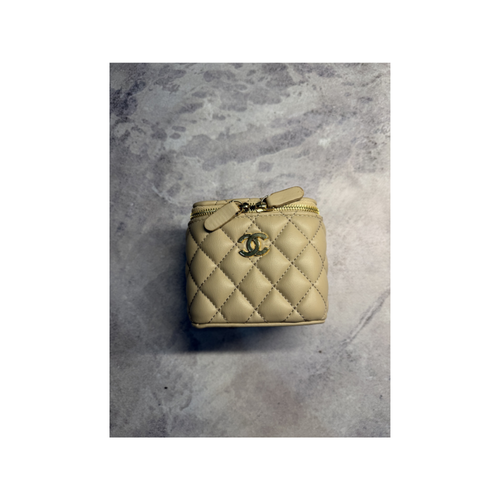 Mini Skin Chanel