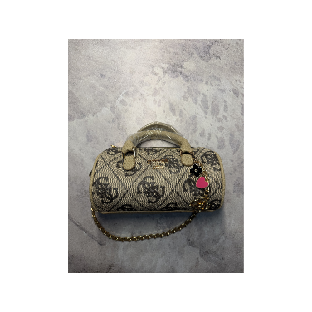 Guess Circle Sal
