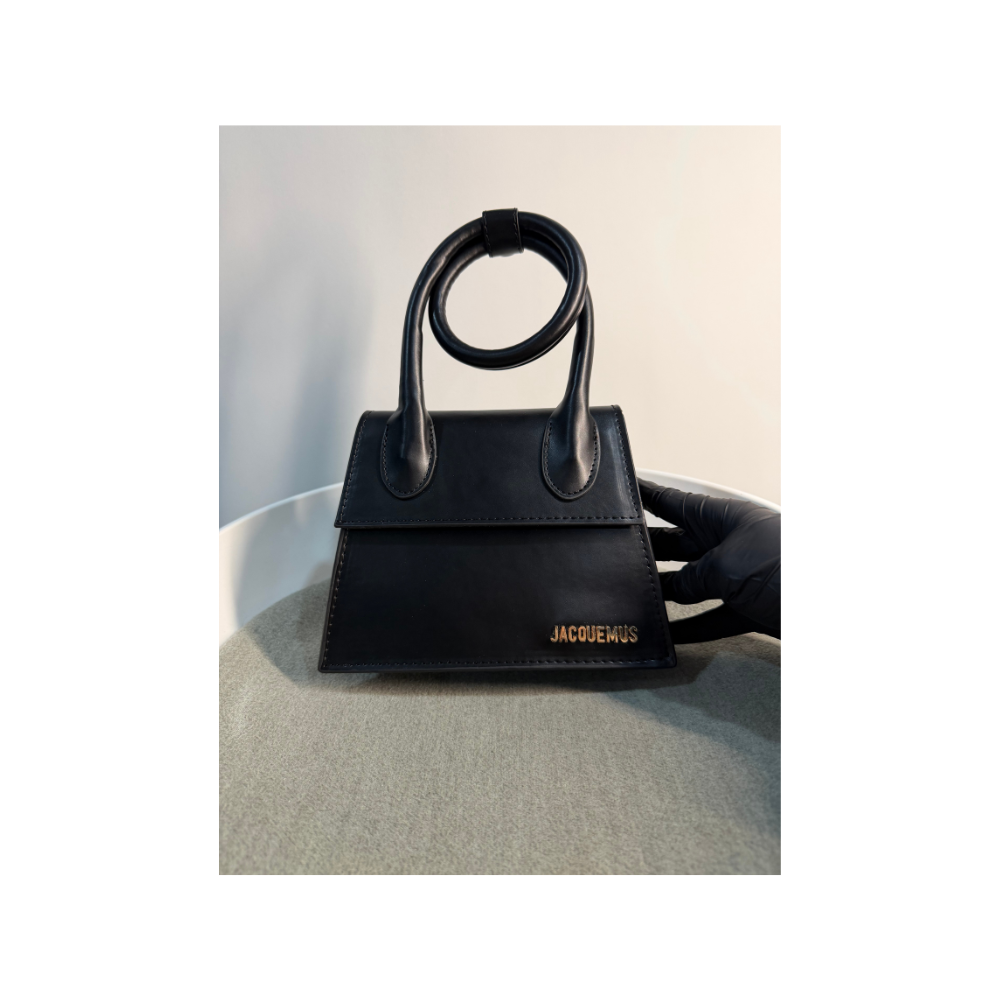 Jacquemus Dark Dream