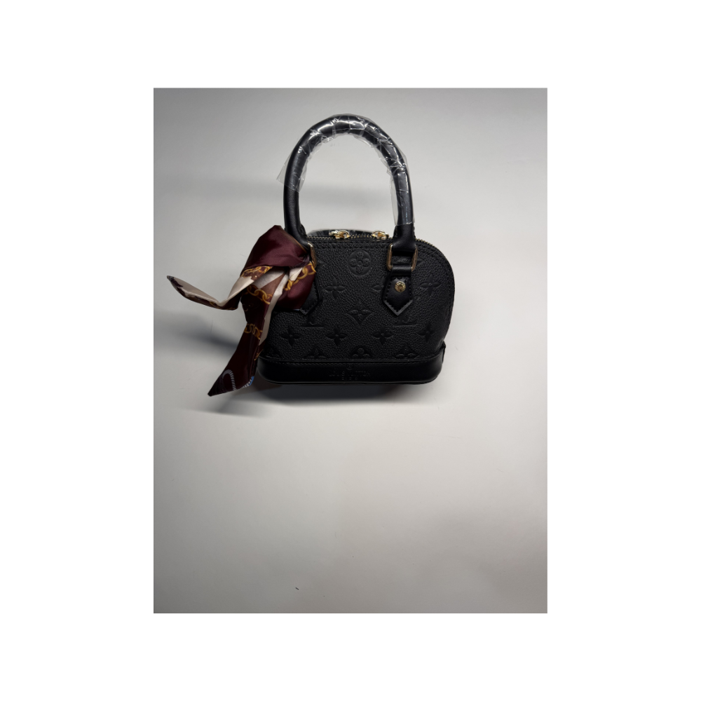 LV Black Amour