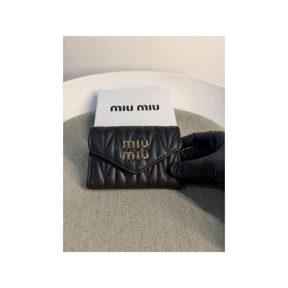 Miu Miu Snap
